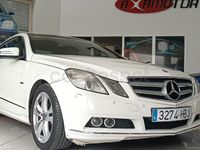 Usado Mercedes E220 170 CV (125 kW) 2012 Blanco Coupe
