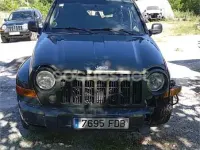 Usado Jeep Cherokee Sport 163 CV (119 kW) 2006 Verde SUV