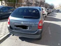 Usado Citroën Xsara Picasso 110 CV (80 kW) 2010 Gris / plata Monovolumen
