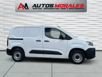 Käytetty Citroën Berlingo Feel 75 HP (55 kW) 2019 Valkoinen Tila-auto