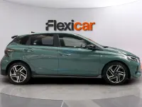 Usado Hyundai i20 N Line 80 CV (58 kW) 2024 Verde Utilitario