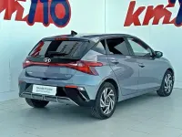 Usado Hyundai i20 100 CV (73 kW) 2025 Azul Utilitario