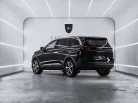 Usado Peugeot 5008 Allure 120 CV (88 kW) 2018 Negro SUV