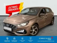 Begagnad Hyundai i30 120 HK (88 kW) 2022 Brun Sedan
