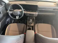 Usado Hyundai Kona 100 CV (73 kW) 2025 Granate SUV