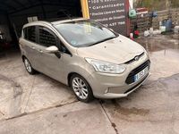 Usado Ford B-MAX Titanium 125 CV (91 kW) 2015 Beige Monovolumen