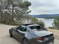 Usado Mazda MX5 Inclusive 160 CV (117 kW) 2017 Gris / plata Descapotable