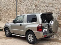 Usado Mitsubishi Montero Intense 160 CV (117 kW) 2006 Beige SUV