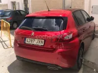 Usado Peugeot 308 Style 120 CV (88 kW) 2017 Rojo Berlina