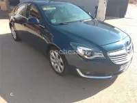 Usado Opel Insignia Selective 130 CV (95 kW) 2014 Azul Berlina