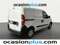 Usado Fiat Doblò 95 CV (69 kW) 2021 Blanco Monovolumen