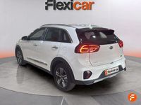 Usado Kia Niro 141 CV (103 kW) 2020 Blanco SUV