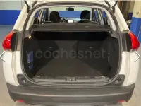 Usado Peugeot 2008 Active 100 CV (73 kW) 2015 Blanco SUV
