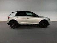 Usado Audi A1 Black Edition 110 CV (80 kW) 2023 Plateado SUV