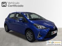 Usado Toyota Yaris Hybrid Active 100 CV (73 kW) 2018 Azul Berlina