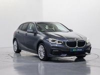 Usado BMW 118 150 CV (110 kW) 2020 Gris / plata Utilitario