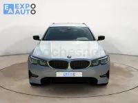 Usado BMW 320 Comfort Edition 190 CV (139 kW) 2020 Gris / plata Familiar