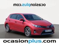 Usado Toyota Auris 90 CV (66 kW) 2015 Rojo Utilitario