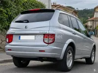Usado SsangYong Kyron Limited 141 CV (103 kW) 2006 Gris / plata SUV