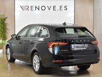 Usado Skoda Octavia Selection 150 CV (110 kW) 2023 Negro Familiar