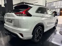 Usado Mitsubishi Eclipse Cross Motion 188 CV (138 kW) 2022 Blanco SUV