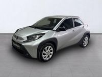 Usado Toyota Aygo X-play 69 CV (50 kW) 2024 Gris