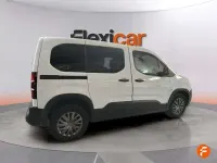 Usado Peugeot Rifter Allure 99 CV (72 kW) 2022 Blanco Monovolumen