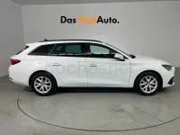 Usado Seat Leon Style 116 CV (85 kW) 2025 Blanco Familiar