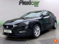 Usado Seat Leon Style 110 CV (80 kW) 2022 Negro Familiar