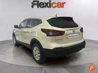 Usado Nissan Qashqai Acenta 130 CV (95 kW) 2018 Blanco SUV