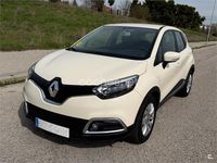 Usado Renault Captur Zen 90 CV (66 kW) 2014 Beige SUV