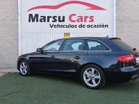 Usado Audi A4 150 CV (110 kW) 2014 Azul Familiar