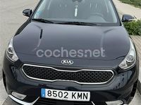Usado Kia Niro 141 CV (103 kW) 2018 Negro SUV