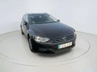 Usado VW Passat Business 150 CV (110 kW) 2022 Negro Familiar