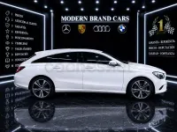 Usado Mercedes CLA200 Shooting Brake 136 CV (100 kW) 2018 Blanco Familiar