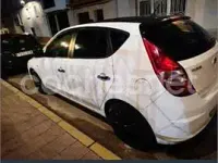 Usado Hyundai i30 Comfort 109 CV (80 kW) 2009 Blanco Berlina