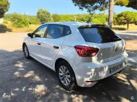 Usado Seat Ibiza Reference 95 CV (69 kW) 2017 Blanco Berlina