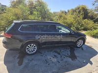 Usado VW Passat Advance 150 CV (110 kW) 2016 Negro Familiar