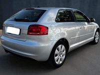 Usado Audi A3 Ambition 105 CV (77 kW) 2009 Gris / plata Utilitario