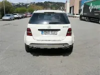 Usado Mercedes ML280 AMG Edition 1 190 CV (139 kW) 2008 Blanco SUV