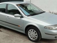 Usado Renault Laguna II Privilege 120 CV (88 kW) 2004 Plateado Berlina