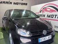 Usado VW Golf VI 105 CV (77 kW) 2010 Negro Utilitario
