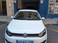 Używany VW Polo Edition 60 KM (44 kW) 2015 Biały Sedan/Limuzyna