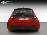 Usado Toyota Yaris Hybrid Active 116 CV (85 kW) 2025 Rojo Berlina