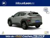 Usado Hyundai Kona 120 CV (88 kW) 2024 Gris / plata SUV