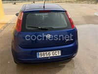 Usado Fiat Grande Punto Dynamic 75 CV (55 kW) 2008 Azul Utilitario