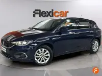 Usado Fiat Tipo Lounge 120 CV (88 kW) 2019 Azul Familiar