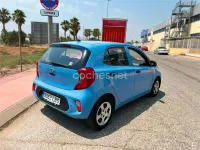 Usado Kia Picanto 67 CV (49 kW) 2019 Azul Utilitario