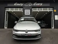 Usado VW Golf VIII 110 CV (80 kW) 2022 Gris / plata Berlina