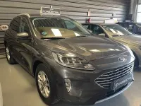 Usado Ford Kuga Titanium 120 CV (88 kW) 2022 Gris / plata SUV